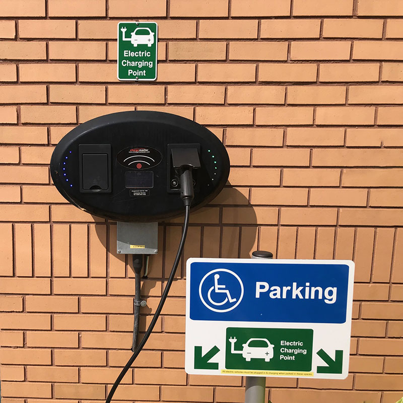 13 And 32 AMP Charging Point Options