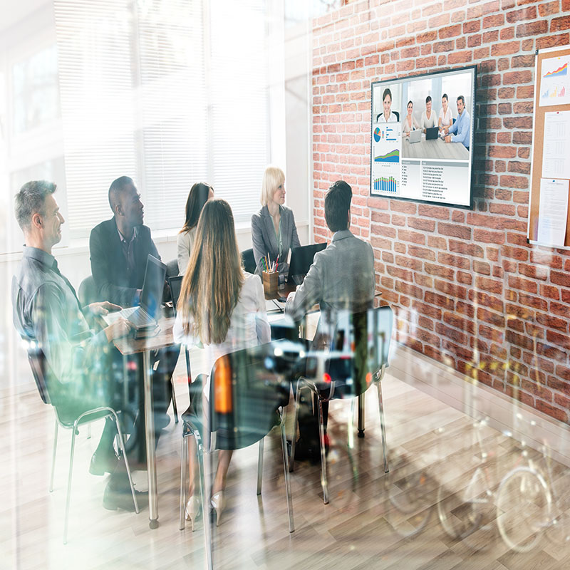 Informal Meeting Facilities Available